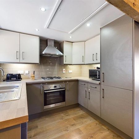 Wagtail Lodge Foy 外观 照片