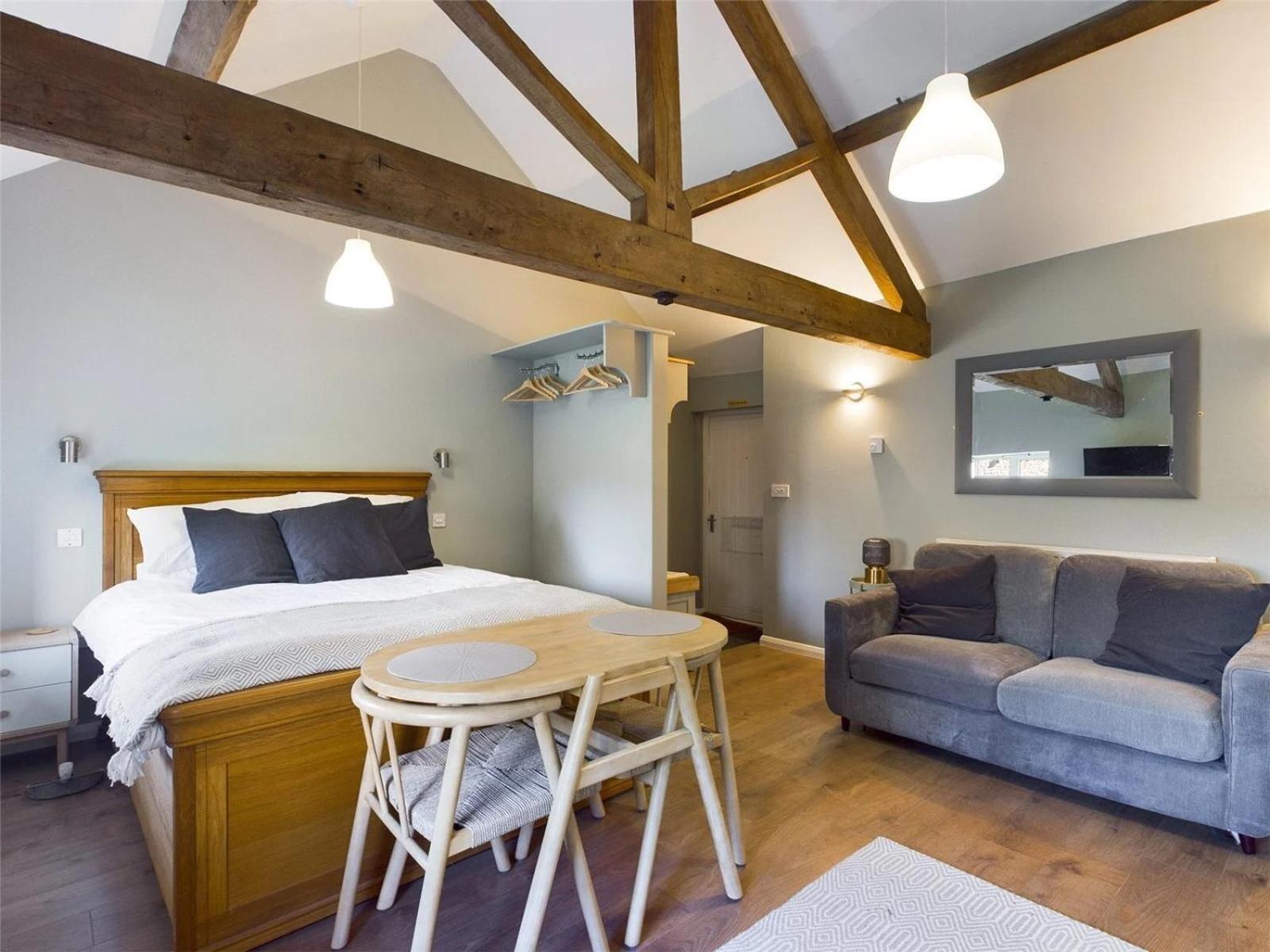 Wagtail Lodge Foy 外观 照片